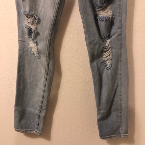 Guess distressed Jeans - Picture 4 of 8